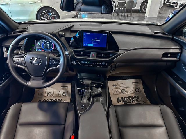 Lexus UX  第36張相片