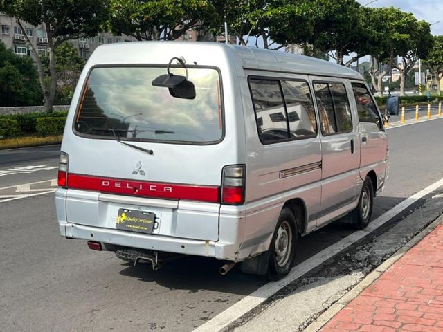 Mitsubishi Delica  第3張相片