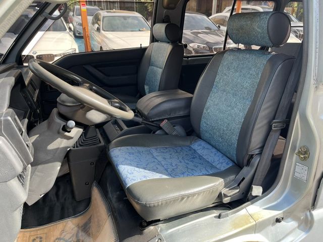 Mitsubishi Delica  第7張相片