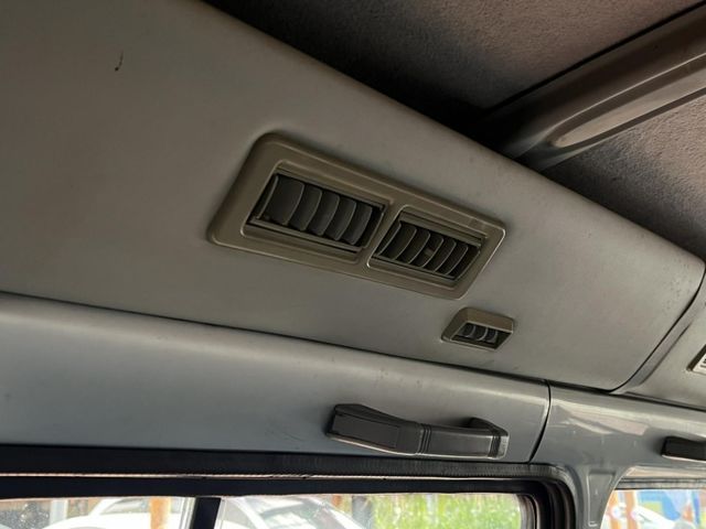 Mitsubishi Delica  第17張相片