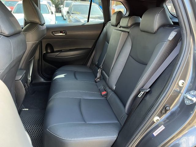 Toyota Cross  第9張相片