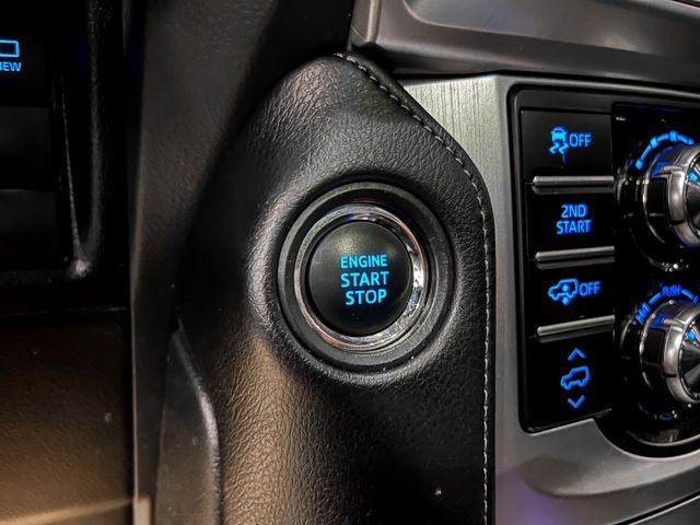 Toyota Tacoma  第34張相片