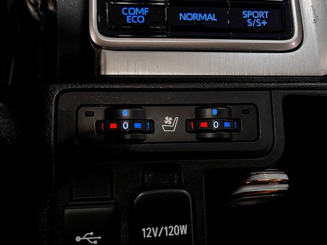 Toyota Tacoma  第40張相片