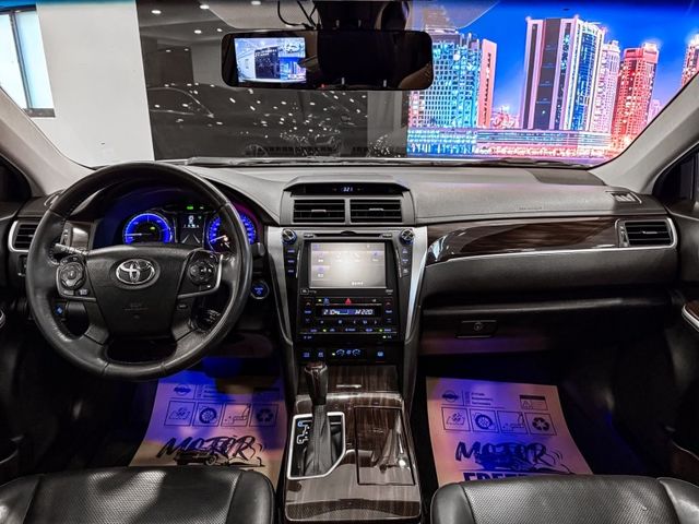 Toyota Camry  第1張相片