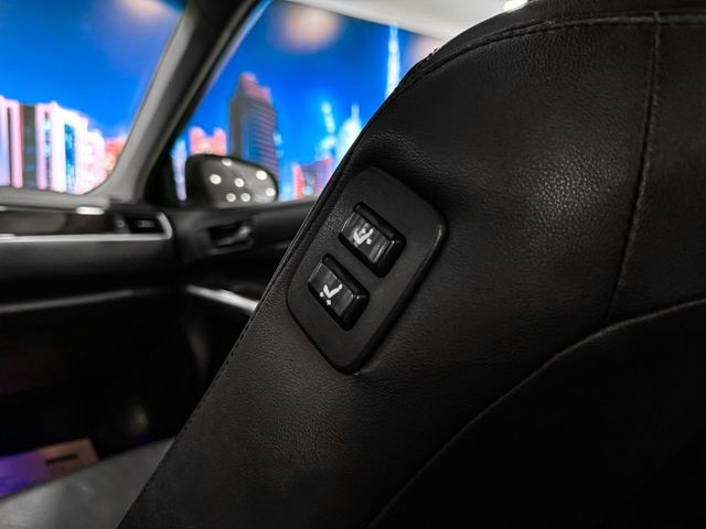 Toyota Camry  第35張相片