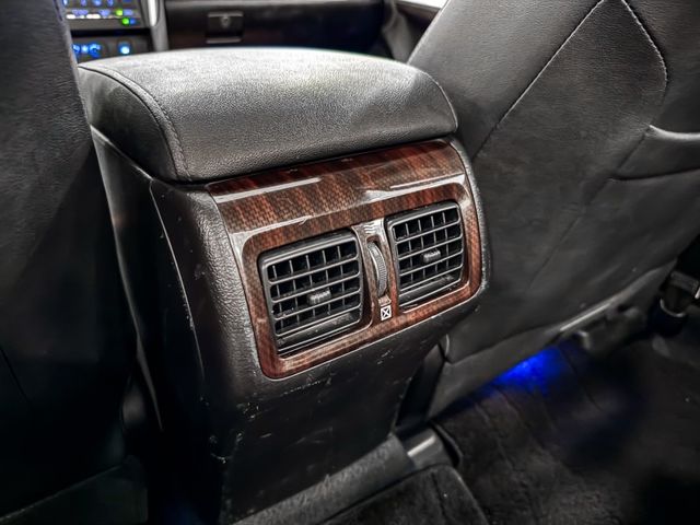 Toyota Camry  第38張相片