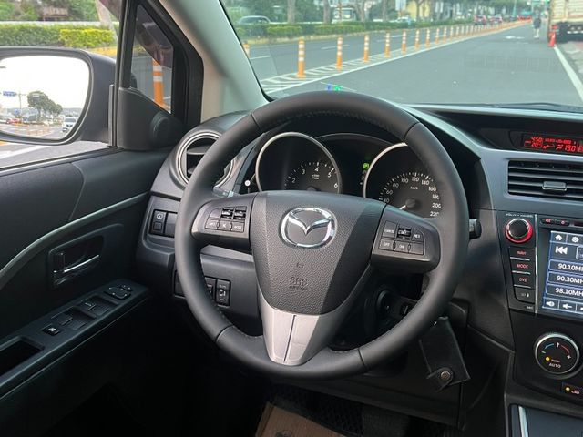 Mazda Mazda5  第14張相片