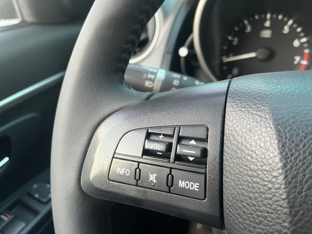 Mazda Mazda5  第17張相片