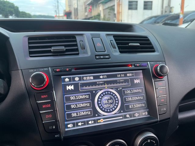 Mazda Mazda5  第19張相片