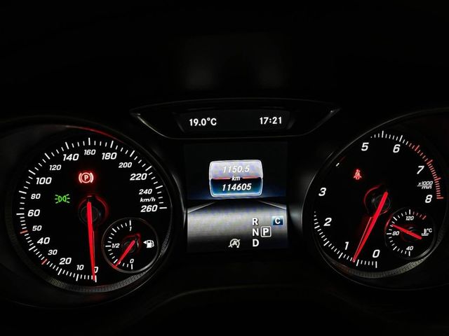 Mercedes-Benz/賓士 CLA250  第2張相片