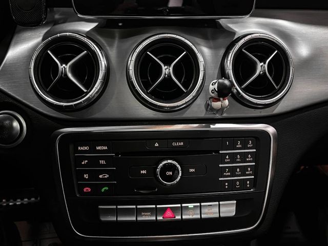 Mercedes-Benz/賓士 CLA250  第31張相片