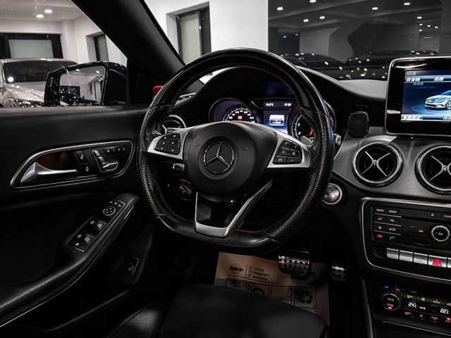 Mercedes-Benz/賓士 CLA250  第41張相片