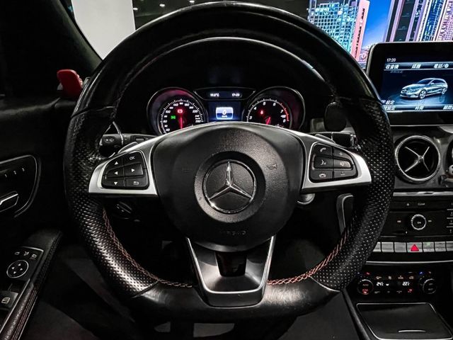 Mercedes-Benz/賓士 CLA250  第42張相片