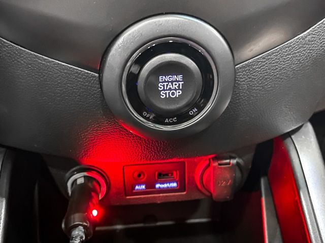 Hyundai Veloster  第30張相片