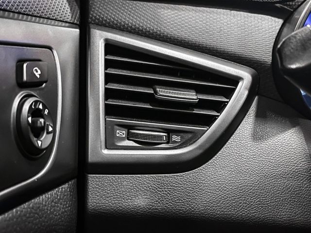 Hyundai Veloster  第36張相片