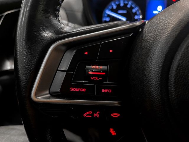 Subaru Impreza  第30張相片