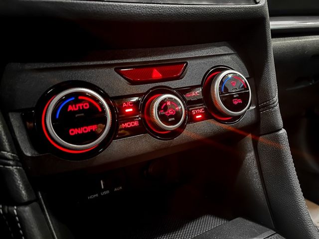 Subaru Impreza  第40張相片