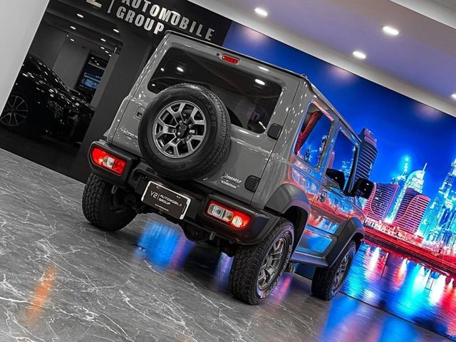 Suzuki Jimny  第13張相片