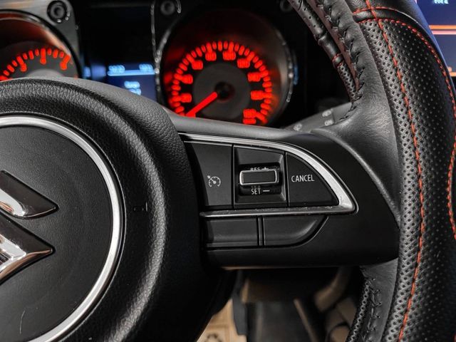 Suzuki Jimny  第20張相片