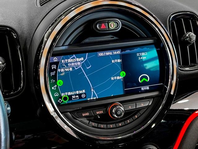 MINI Countryman  第31張相片