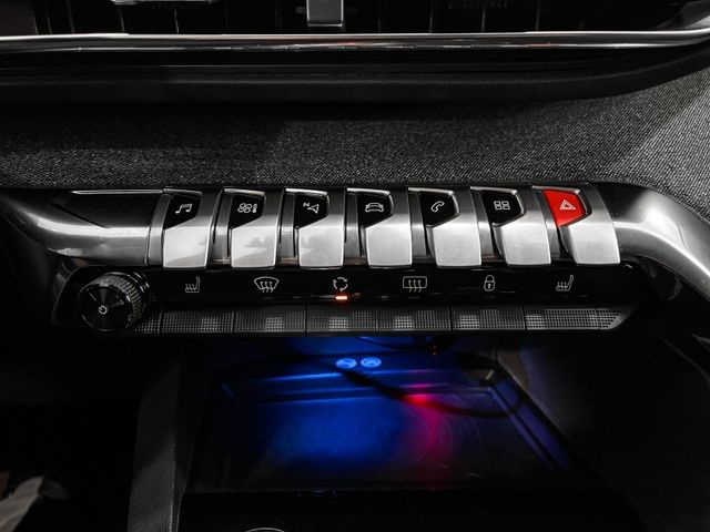 Peugeot 寶獅 5008  第2張相片