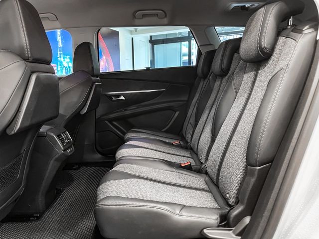Peugeot 寶獅 5008  第15張相片