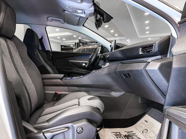 Peugeot 寶獅 5008  第27張相片