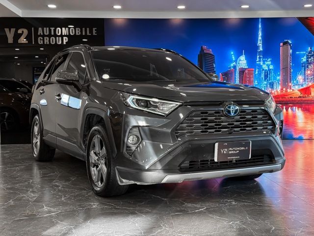 Toyota RAV4  第8張相片