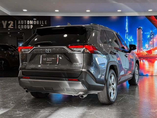 Toyota RAV4  第14張相片