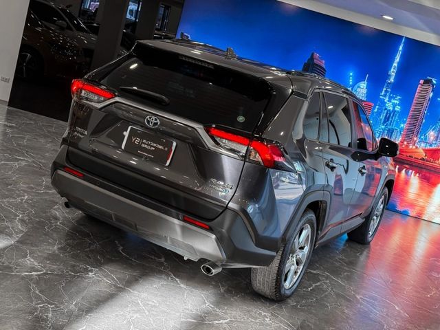 Toyota RAV4  第16張相片