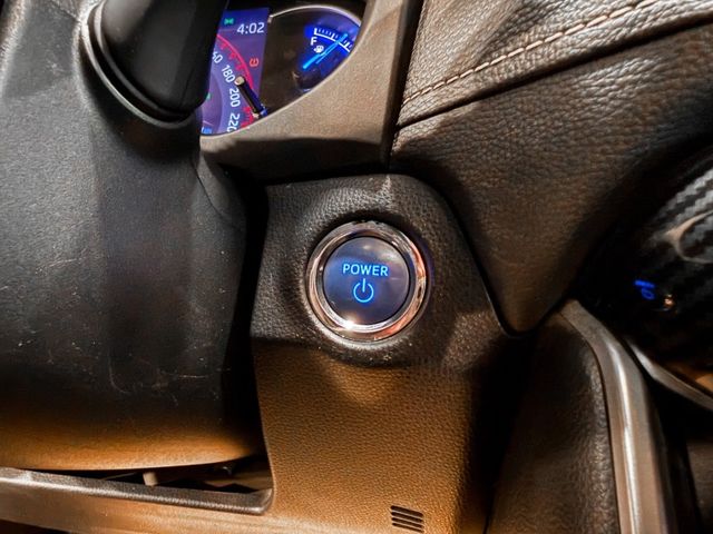 Toyota RAV4  第29張相片