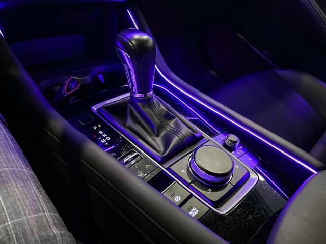 Mazda Mazda3  第33張相片