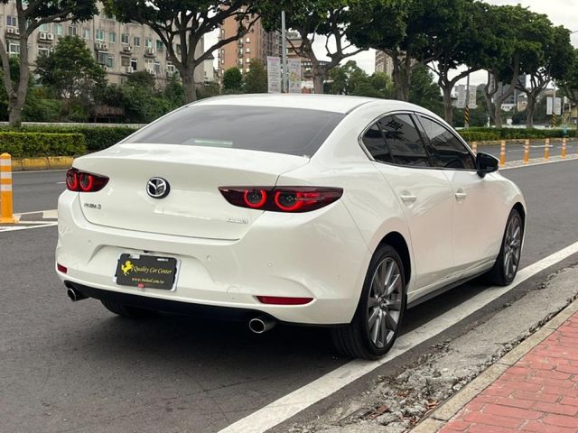 Mazda Mazda3  第6張相片