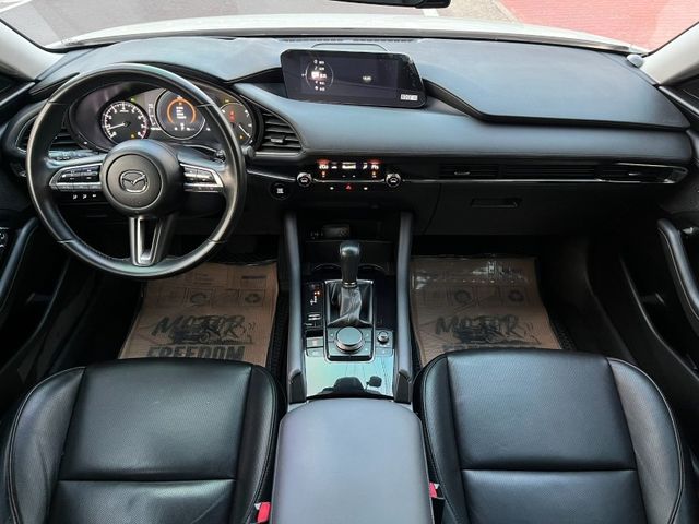 Mazda Mazda3  第12張相片