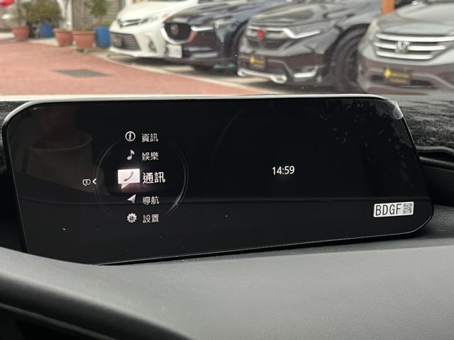 Mazda Mazda3  第22張相片