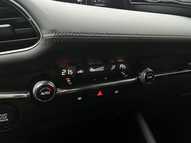 Mazda Mazda3  第25張相片