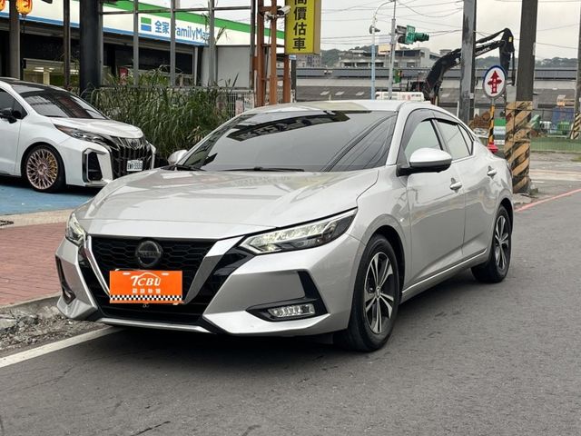 Nissan Sentra  第4張相片