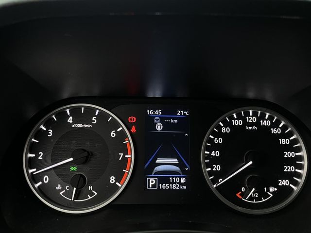 Nissan Sentra  第13張相片