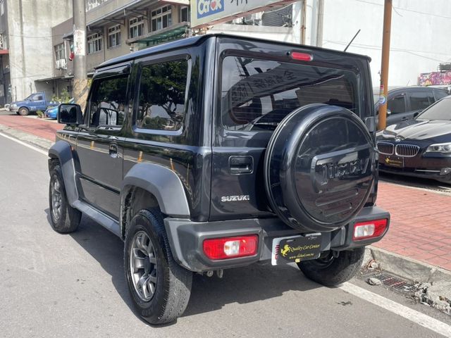 Suzuki Jimny  第6張相片