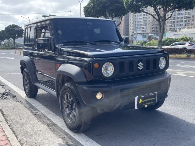 Suzuki Jimny  第7張相片