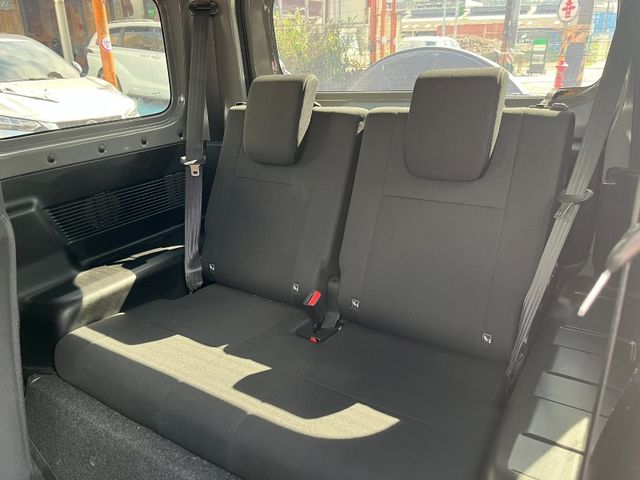 Suzuki Jimny  第10張相片
