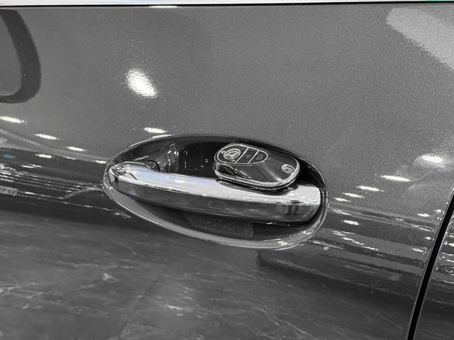 Mercedes-Benz/賓士 GLC300  第2張相片