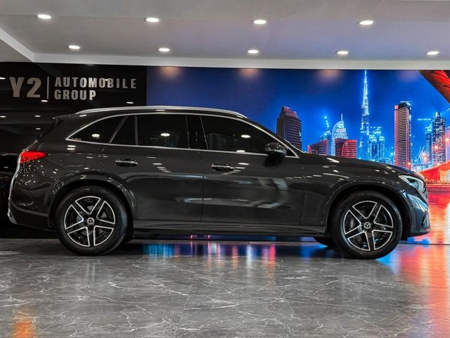 Mercedes-Benz/賓士 GLC300  第17張相片