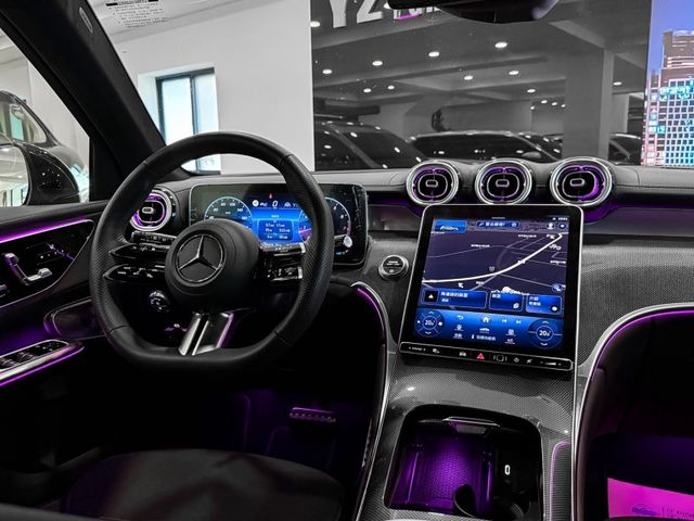 Mercedes-Benz/賓士 GLC300  第24張相片