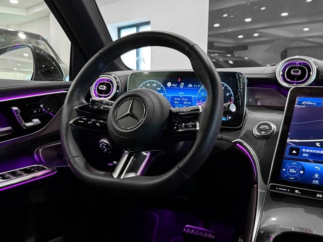 Mercedes-Benz/賓士 GLC300  第26張相片