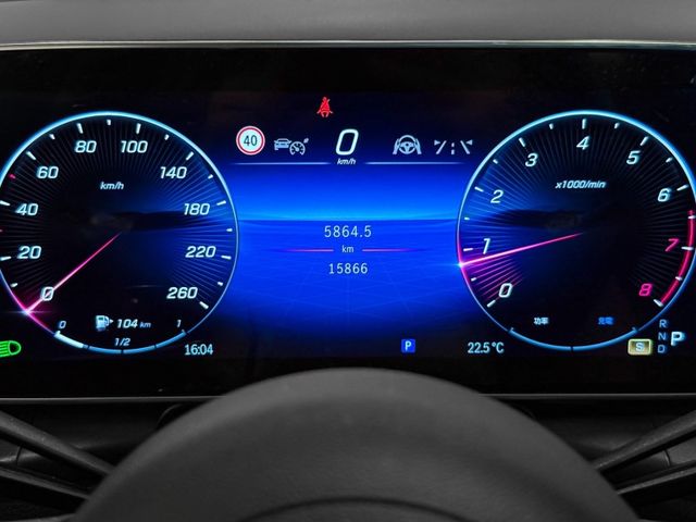 Mercedes-Benz/賓士 GLC300  第47張相片