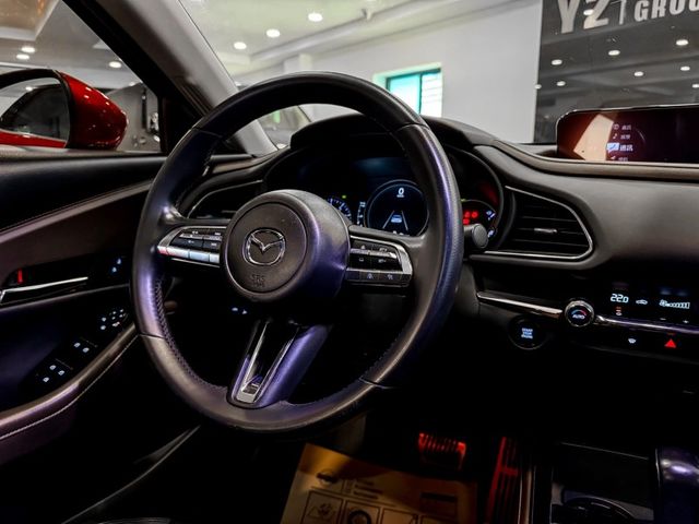 Mazda CX-30  第1張相片