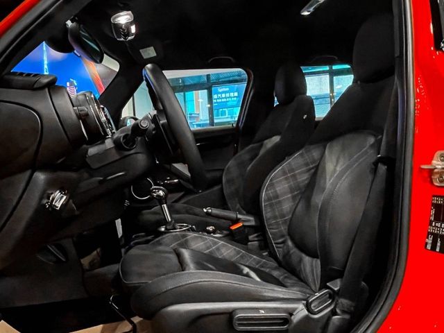 MINI Cooper S  第22張相片