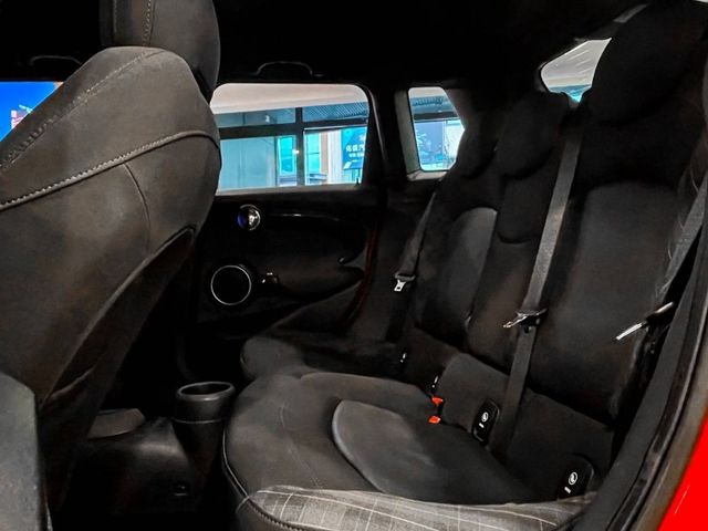 MINI Cooper S  第24張相片