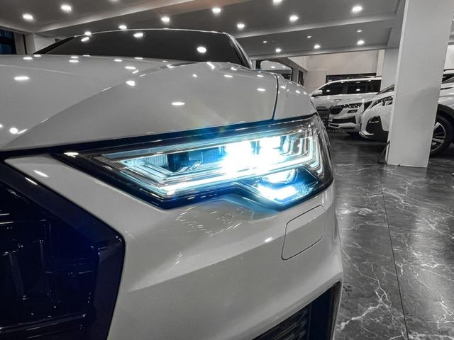 Audi A6  第22張相片